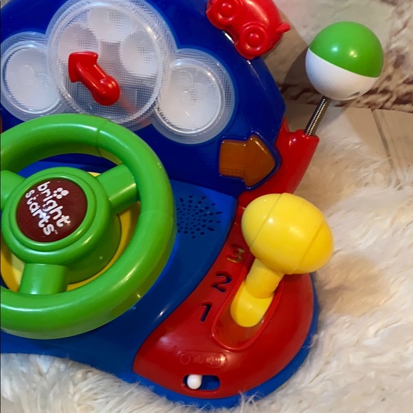 bright starts steering wheel